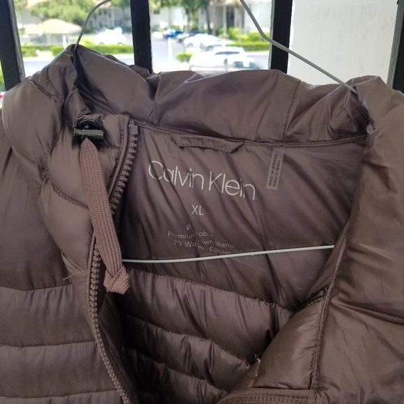 Puffer Jacket - Picture 3 of 3